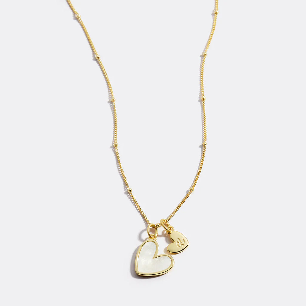 Initial Noor Amour